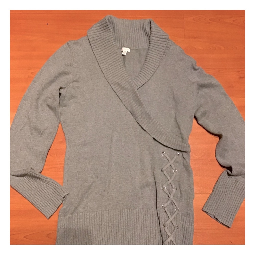 💞Guess Sweater💞